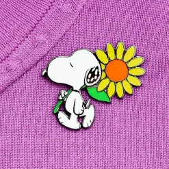 Cheap 8 Piece Peanuts Enamel Pin Set Enamel Pins