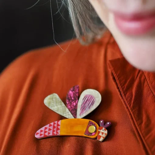 Online A Dragonfly Named Buzz Brooch Brooches