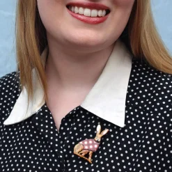 Best Sale A Hare'S Breadth Brooch Brooches