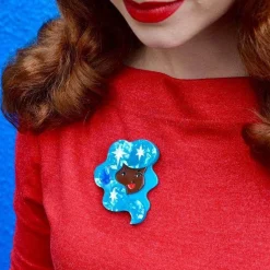 Hot Aquarius The Accepting Brooch Brooches