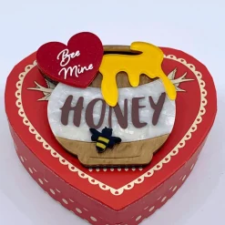 Store Bee Mine, Honey Brooch Brooches