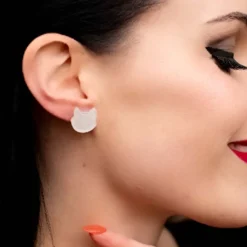 Clearance Cat Head Glitter Resin Stud Earrings - White Essential Earrings