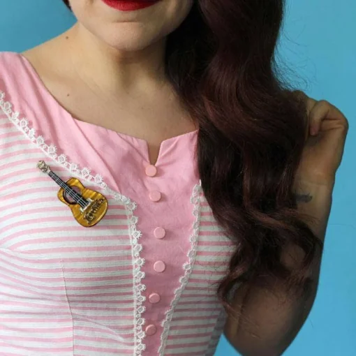 Clearance Celebrated Six String Brooch Brooches