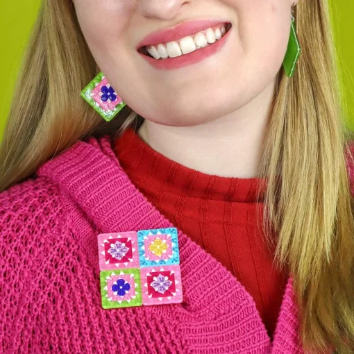 Hot Closed Stitch Collection Brooch Brooches