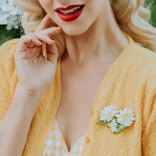 Flash Sale Country Chamomile Brooch Brooches