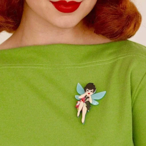New Crysta The Enchanting Brooch Brooches
