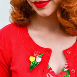 Store Dutch Courage Brooch Brooches