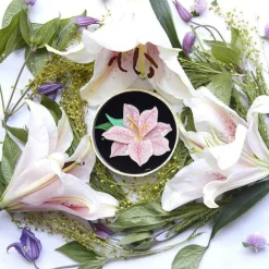 Outlet Frilly Lily Frond Brooch Brooches