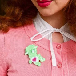 Fashion Gentle Heart Lamb Brooch Brooches