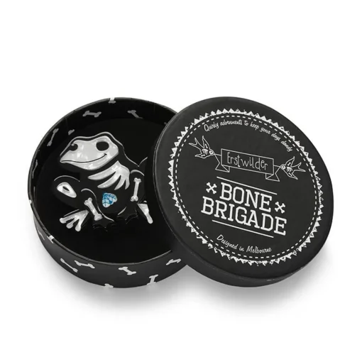 Fashion Haunted Hopper Brooch Brooches