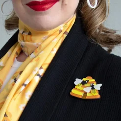 Store Honey I'M Home Brooch Brooches