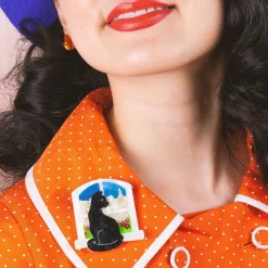 Discount Le Chat Le Reveur Brooch Brooches