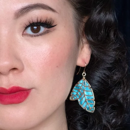 Best Leaf Textured Emerald Resin Drop Earrings - Gold Essential Earrings