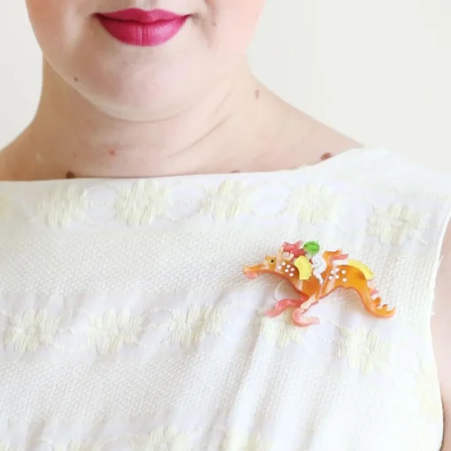 Cheap Leafy And The Sea Dragon Brooch Brooches