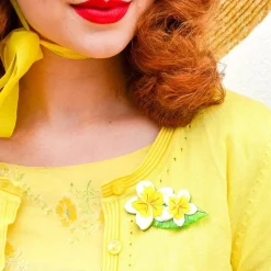 Store Lei It On Me Brooch Brooches