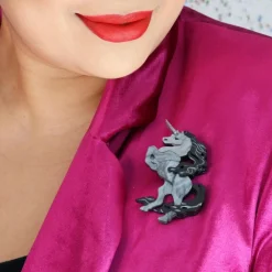 Best Majesty And Myth Brooch Brooches