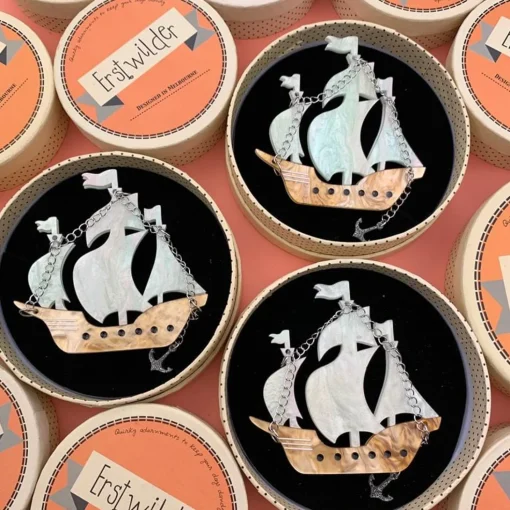 Sale Meeting The Merfolk Brooch Brooches