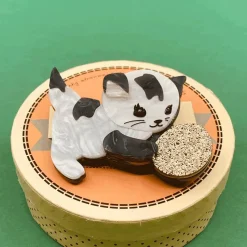 Store Miso Brooch Brooches