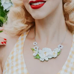 Hot Morning Blossom Necklace Necklaces