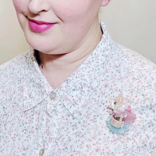 Flash Sale Mrs. Tittlemouse Brooch Brooches