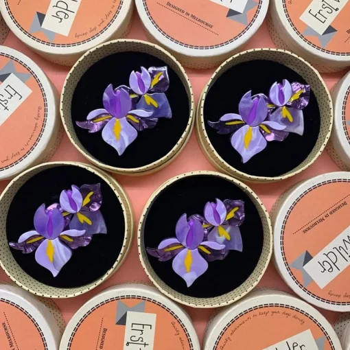 Hot My Compliments Brooch Brooches