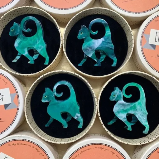 Shop On The Prowl Cat Brooch Brooches
