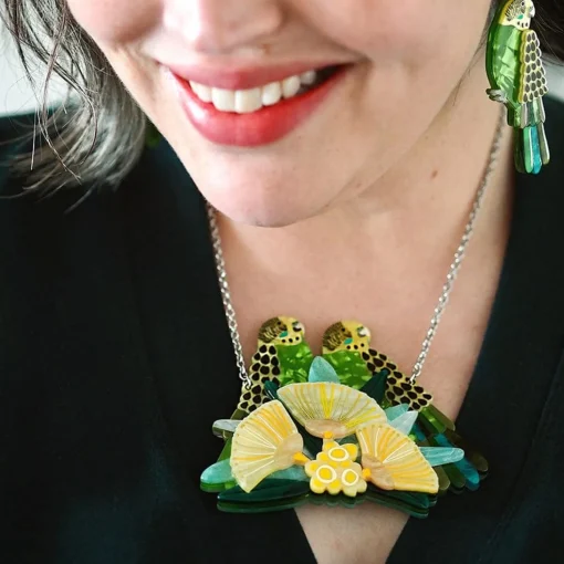 Discount Perched Upon The Lilly Pillies Necklace Necklaces