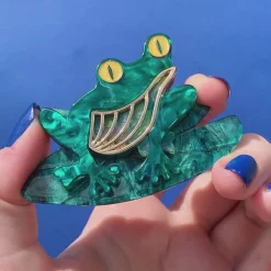 Discount Pod Dweller Brooch Brooches