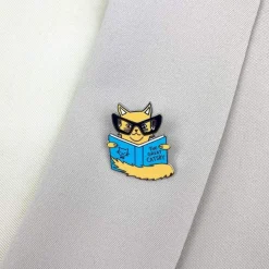 Best Sale Puss In Books Enamel Pin Enamel Pins