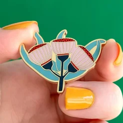 Fashion Ruby Red-Flowering Gum Enamel Pin Enamel Pins