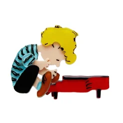 Hot Schroeder Brooch Brooches