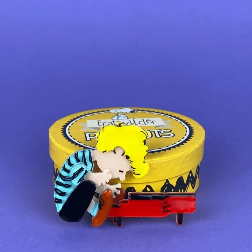 Hot Schroeder Brooch Brooches