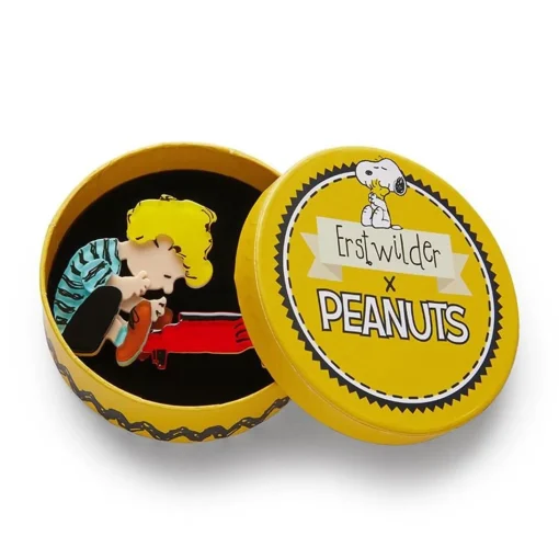 Hot Schroeder Brooch Brooches