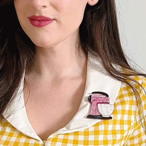 Clearance Spin Me Right Round Brooch Brooches