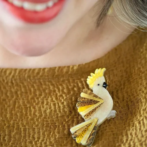 Fashion Sunny Of The Sulphur Crest Brooch Brooches