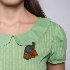 Fashion Sure-Footed Shy Guy Wallaby Brooch Brooches