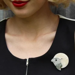 Store Swimming Solo Turtle Brooch Brooches