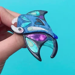 Hot The Mercurial Manta Ray Brooch Brooches
