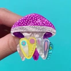 Cheap The Whimsical White Spotted Jellyfish Brooch Brooches