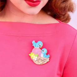 Best Sale Young Love Brooch Brooches