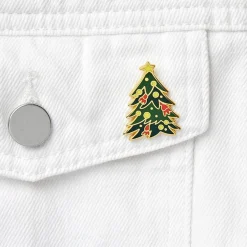 Cheap Yuletide Timber Enamel Pin Enamel Pins