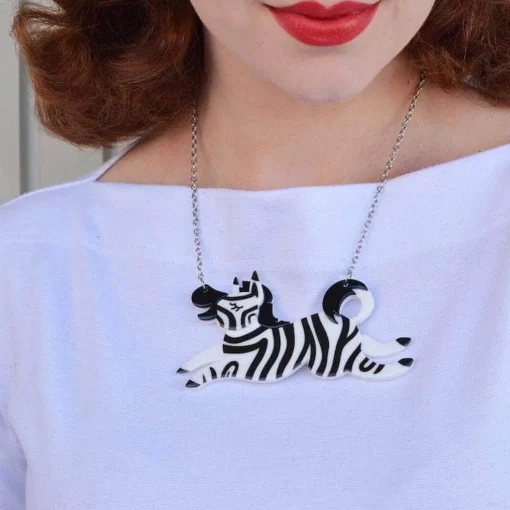 Cheap Zebra Crossing Necklace Necklaces